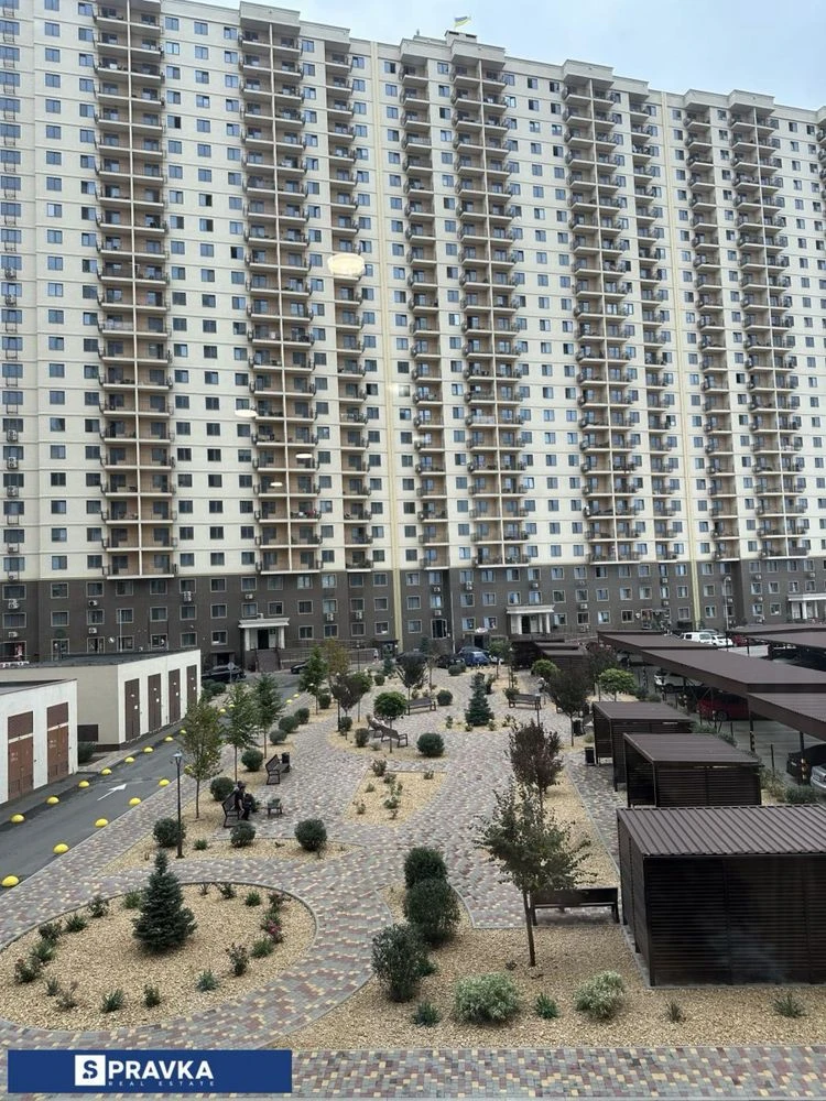 Designer apartment on a SECURE floor, 44 sq m in an INDEPENDENT residential complex