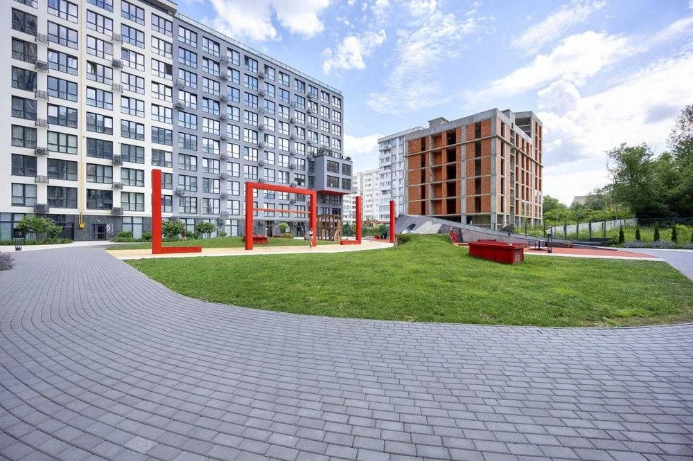 Продажа 1 ком. квартиры с ремонтом в новострой ЖК Свободный город