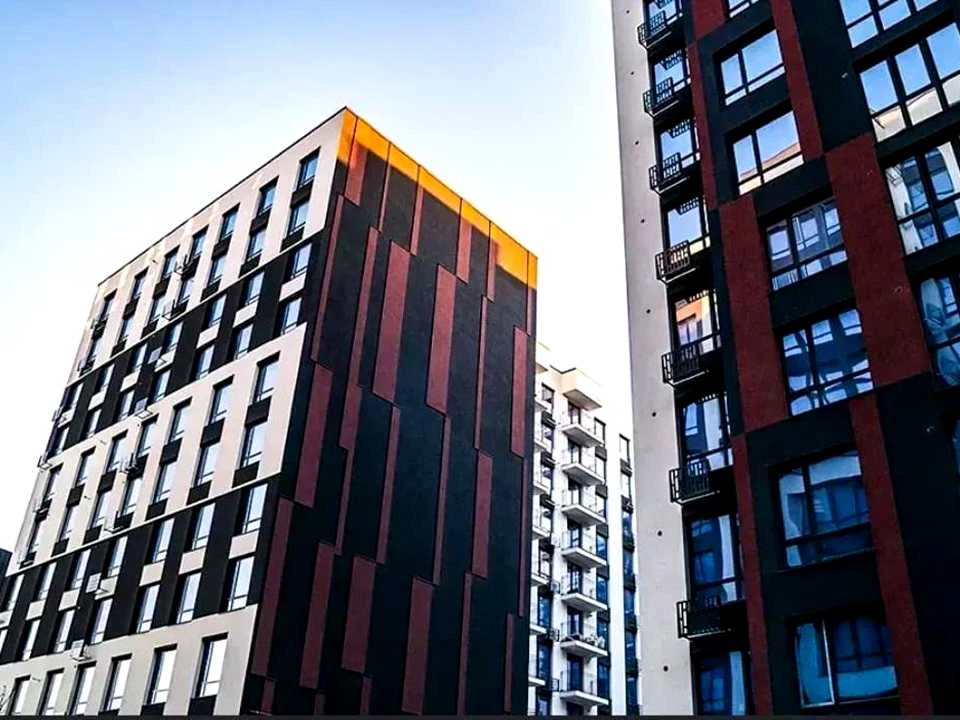 Квартира. Івано-Франківськ, Героїв Миколаєва вул.