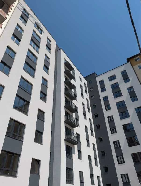 Квартира в новому житловому комплексі. СРОЧНА ПРОДАЖ!