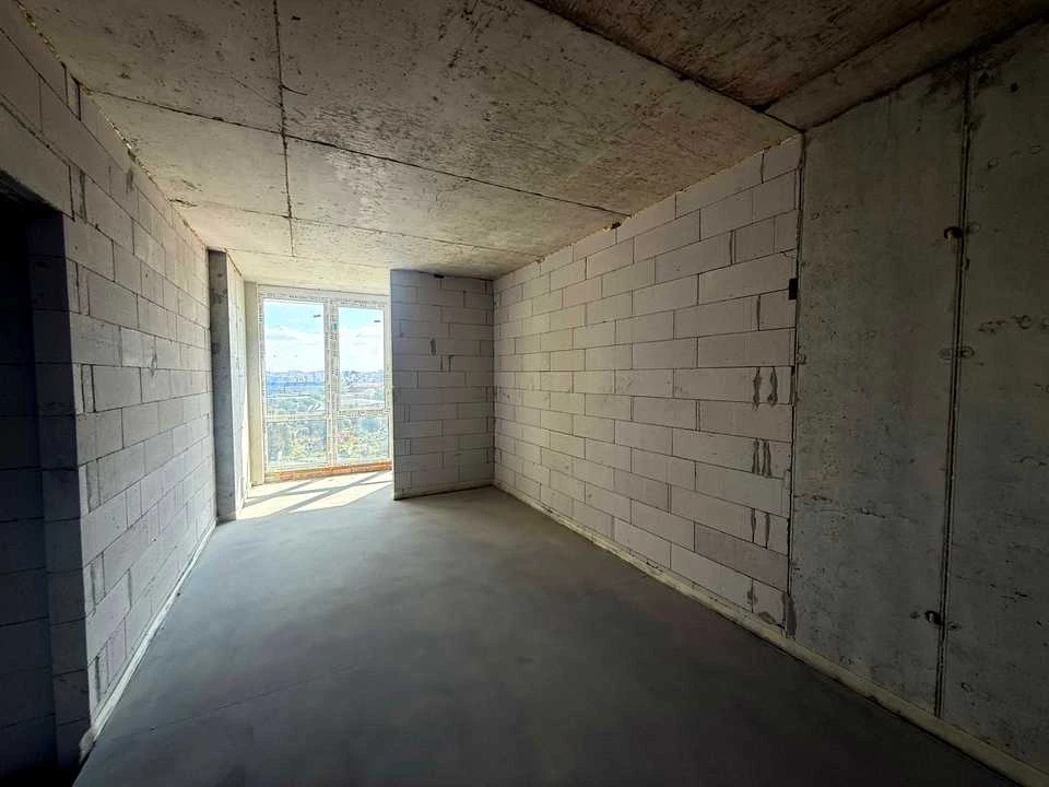 Apartment. Ivano-Frankivsk, Nadricna St.