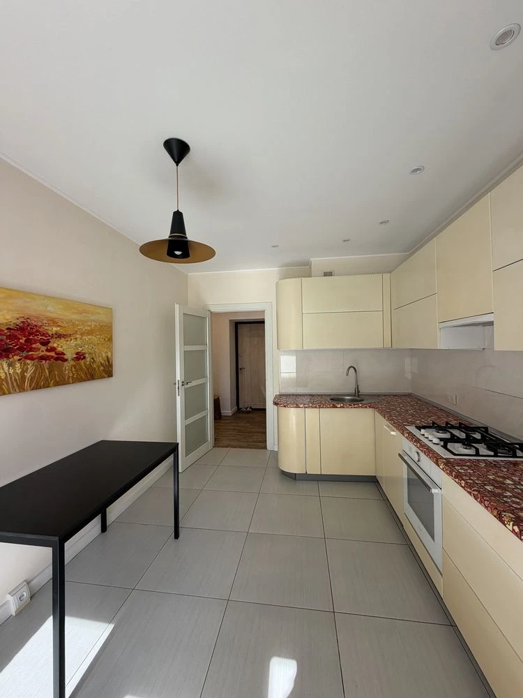 Sale of a 2-room apartment in Bozdosh, Uzhgorod