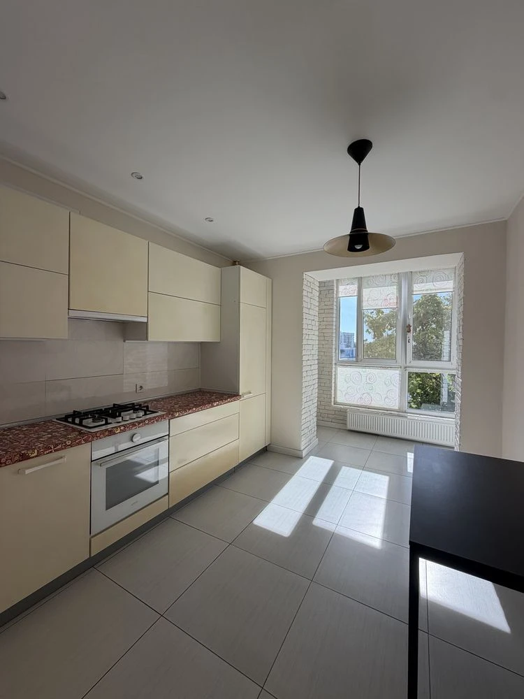 Sale of a 2-room apartment in Bozdosh, Uzhgorod
