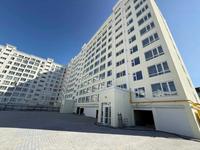 Продажа 2-комнатной квартиры в ЖК Grand Royal, район Озерна