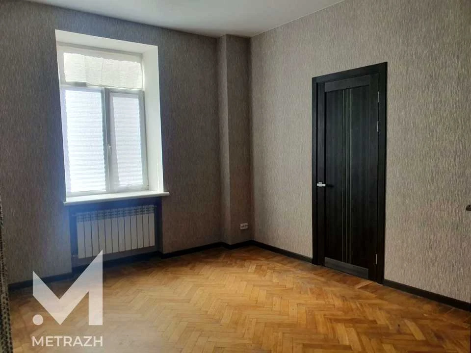 Квартира. Харків, Ґарета Джонса вул.