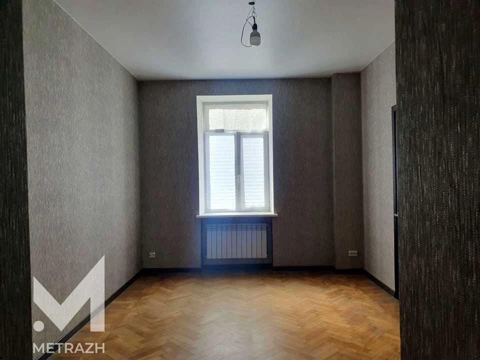 Квартира. Харків, Ґарета Джонса вул.