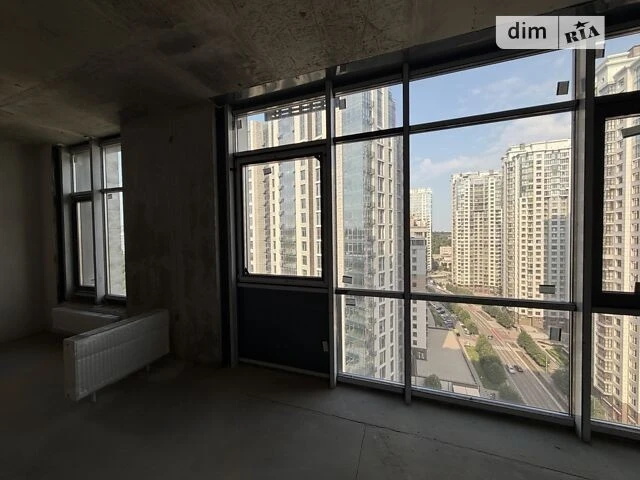 Продаж 3к квартири 108 кв. м на вул. Андрія Верхогляда 26 •