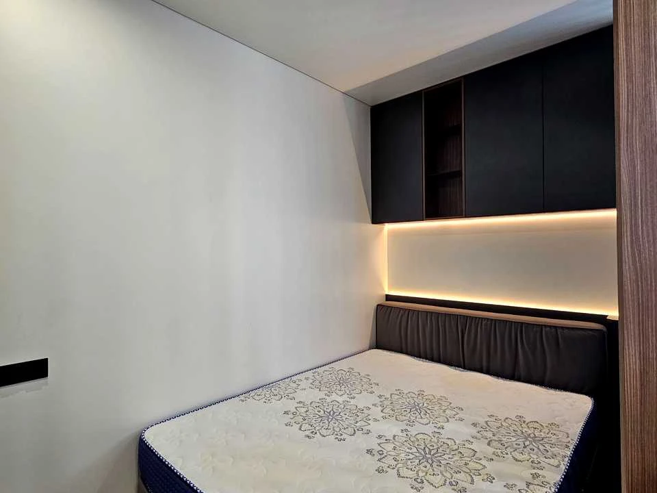 Apartment. Kyiv, Mykhaila Boychuka St.