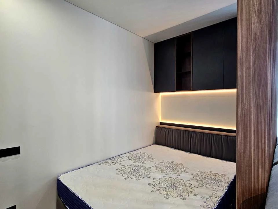 Apartment. Kyiv, Mykhaila Boychuka St.