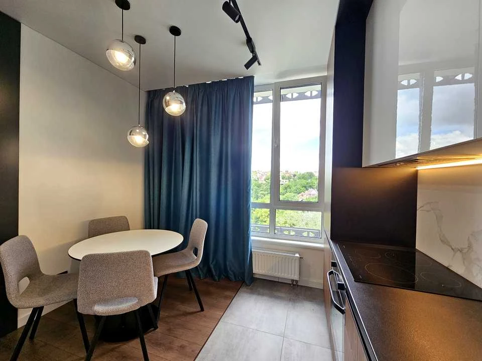 Apartment. Kyiv, Mykhaila Boychuka St.