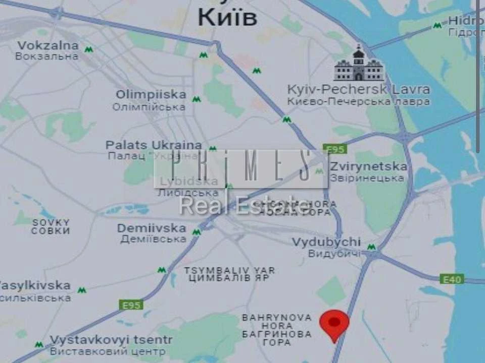 Land. Kyiv, Pyrogivskyi Shliach St.