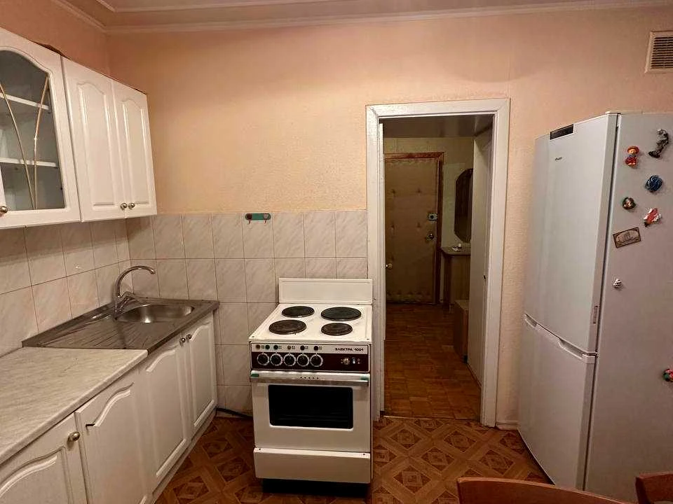 Квартира. Київ, Миропільська вул.