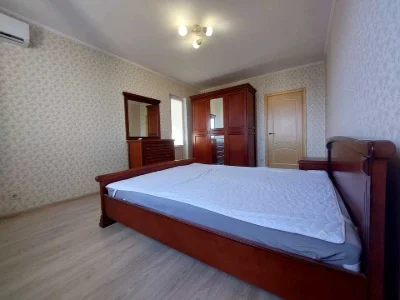 Apartment. Urlylska St., Kyiv