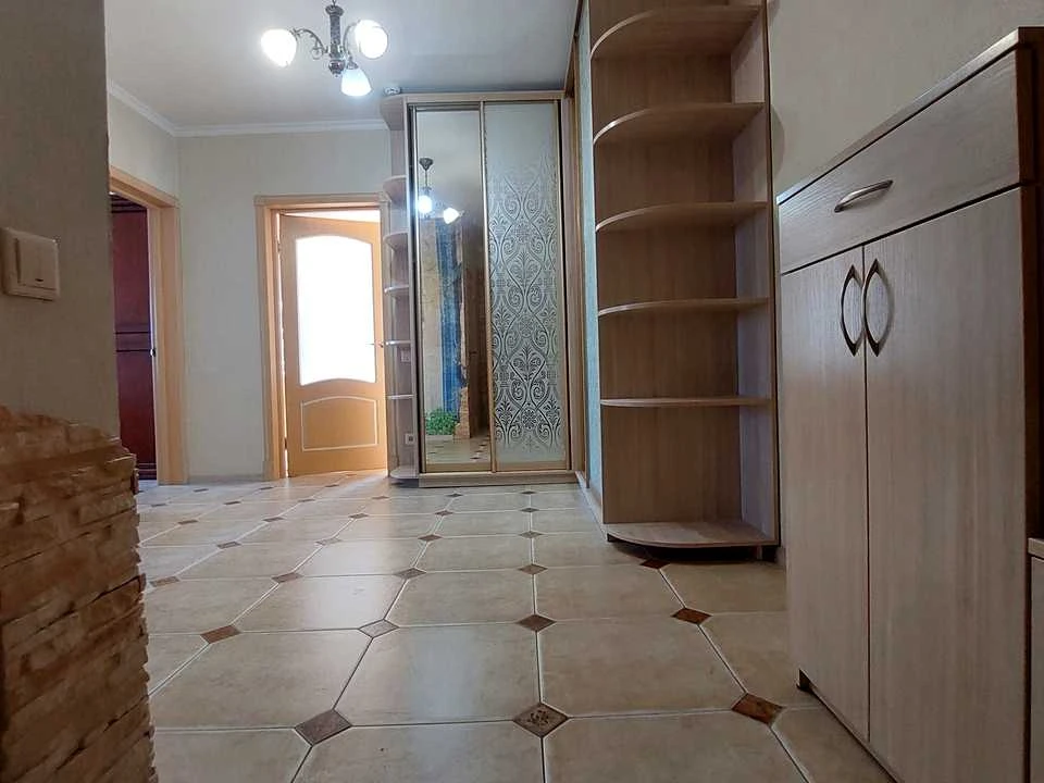 Apartment. Urlylska St., Kyiv