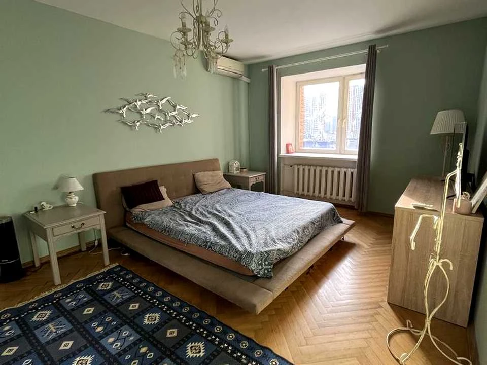 Apartment. Silverkilskaya St., Kyiv