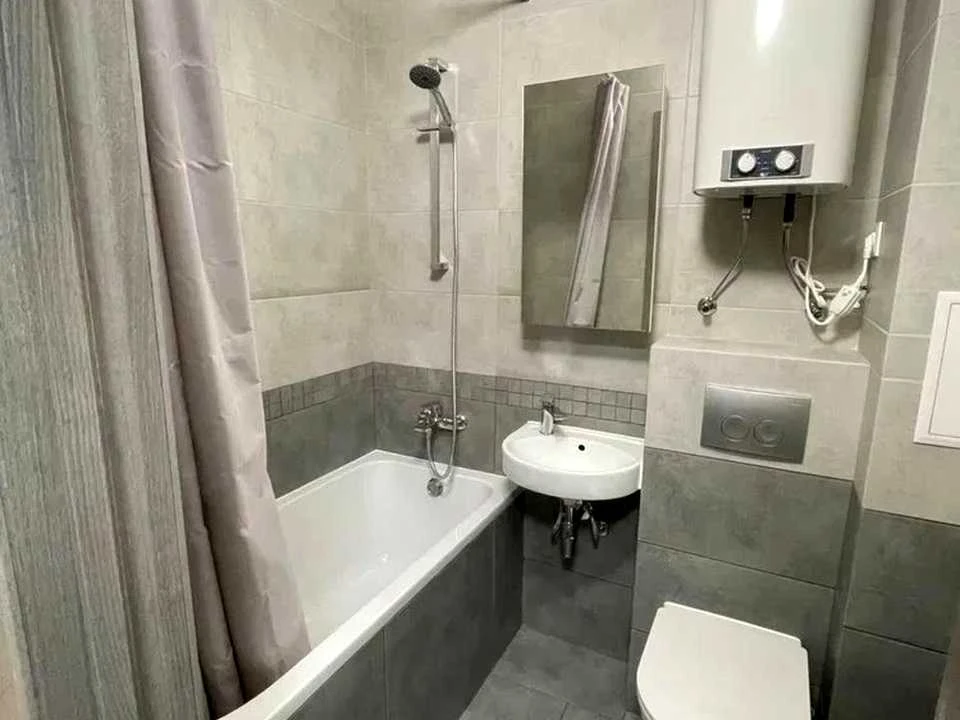 1-room apartment. Kyiv, Kharkivse shose