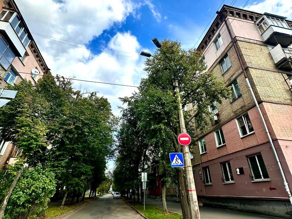 Квартира. Київ, вулиця Адама Міцкевича