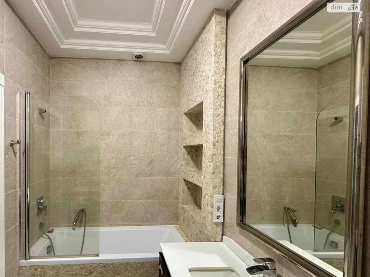 Long-Term Rental Apartment, Pechersky District