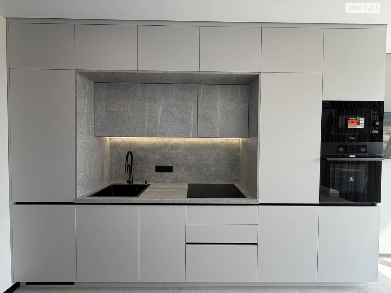 Продаж Квартира Південний