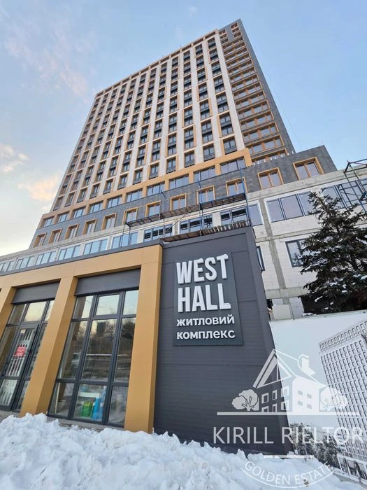 A luxury apartment for sale in the West Hall residential complex (West Hall, Pobeda