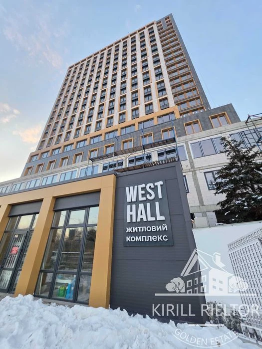 A luxury apartment for sale in the West Hall residential complex (West Hall, Pobeda