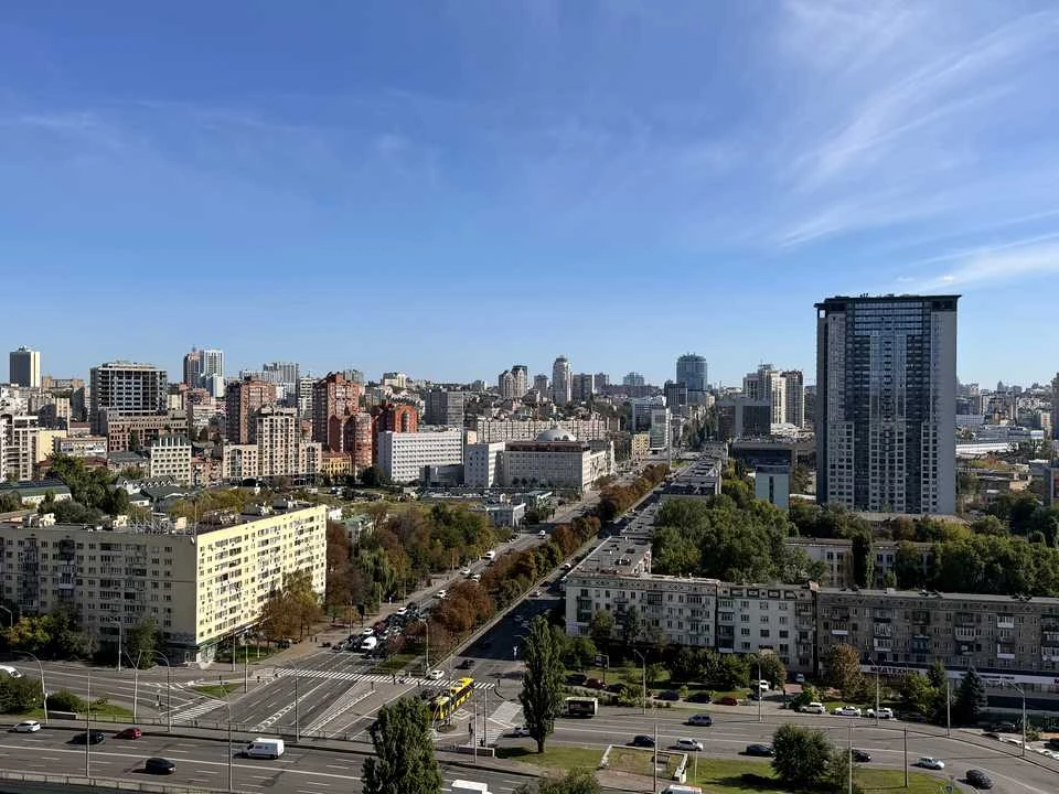 Квартира. Київ, Берестейський просп.
