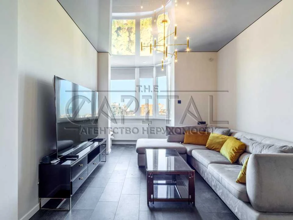 Apartment. Kyiv, Laboratory Street