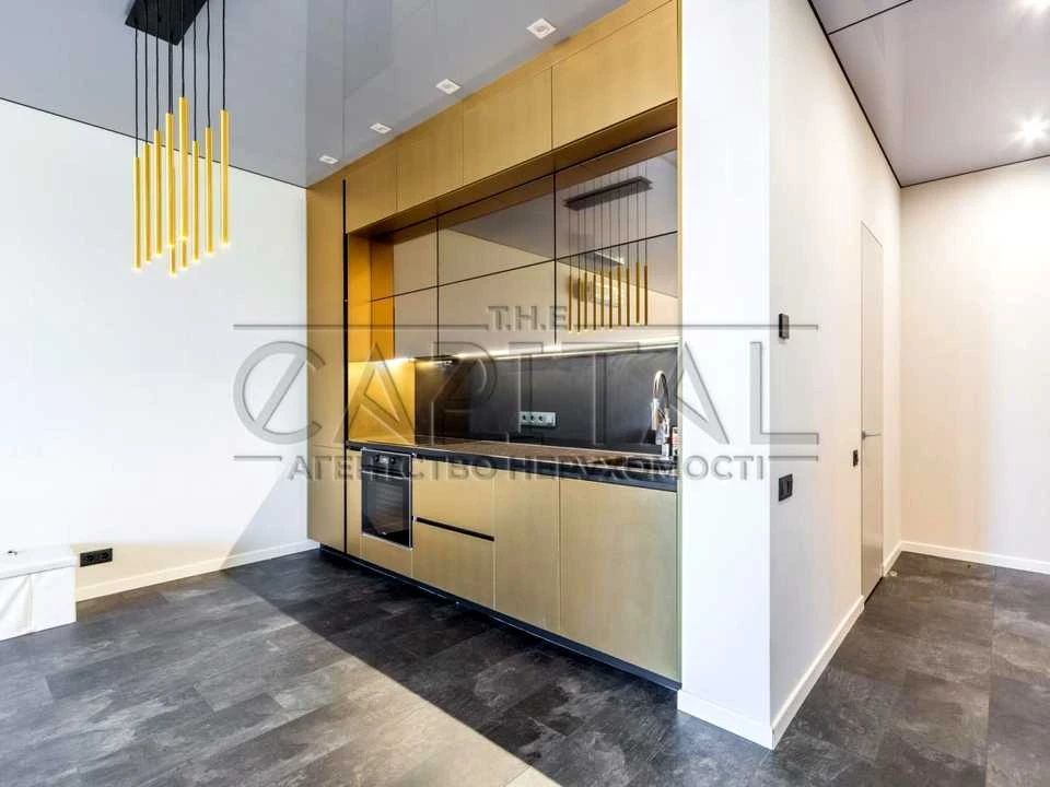 Apartment. Kyiv, Laboratory Street