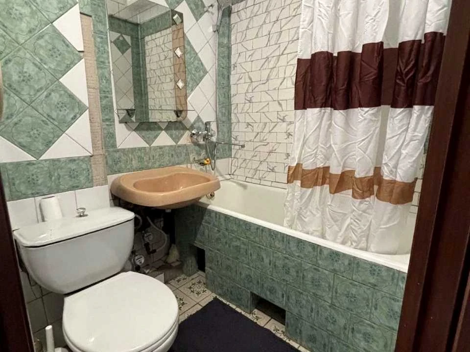 Квартира. Киев, улица Шолом-Алейхема