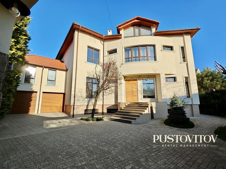 Sale of the house of Akademin Vavilov/Vyrskyi (no commission)