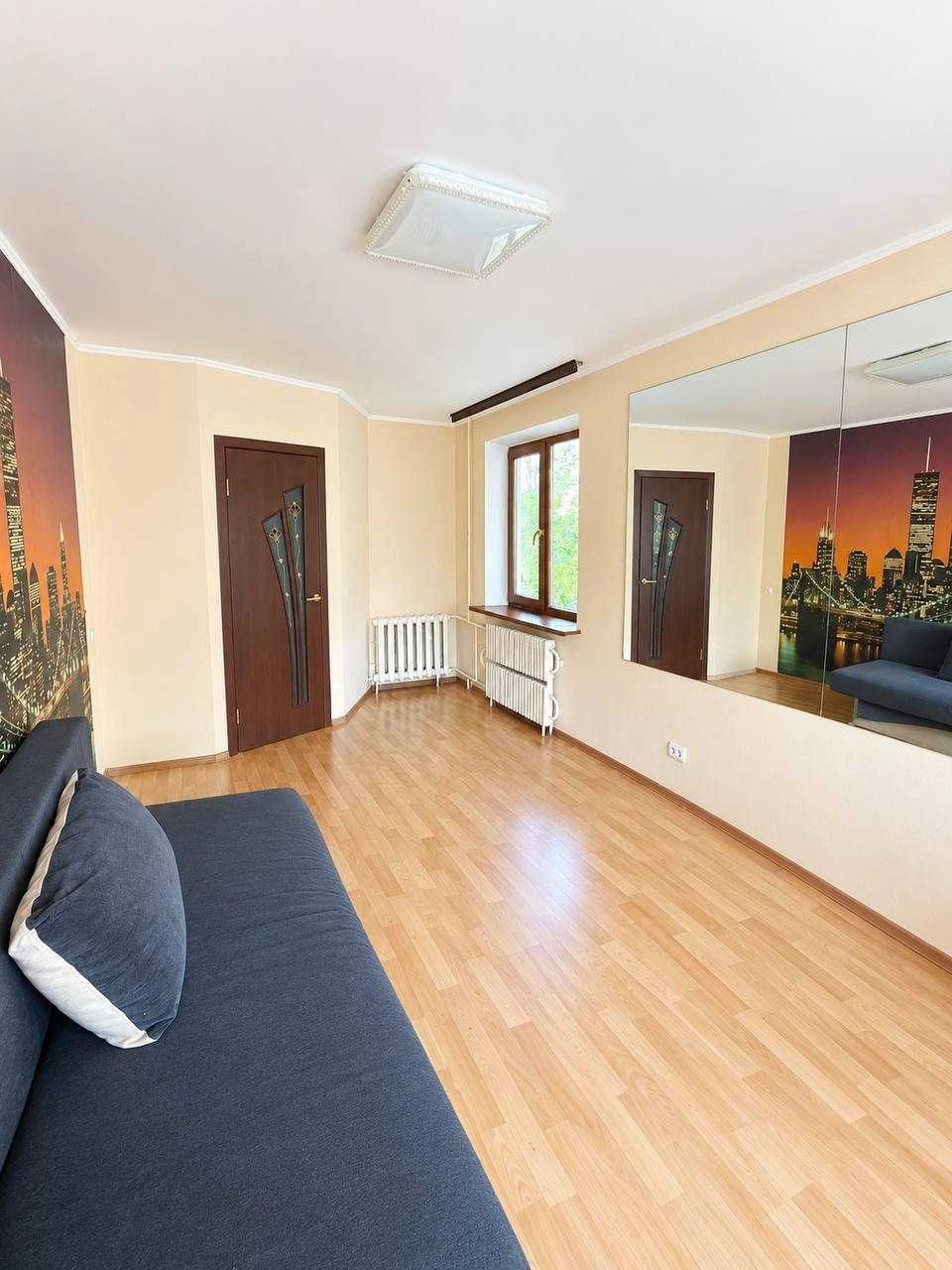 For Sale 3-Bedroom Apartment on Victory Kodak Prospect Heroev!