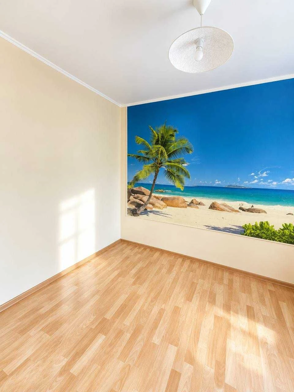 For Sale 3-Bedroom Apartment on Victory Kodak Prospect Heroev!