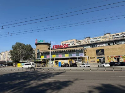 For Sale 3-Bedroom Apartment on Victory Kodak Prospect Heroev!