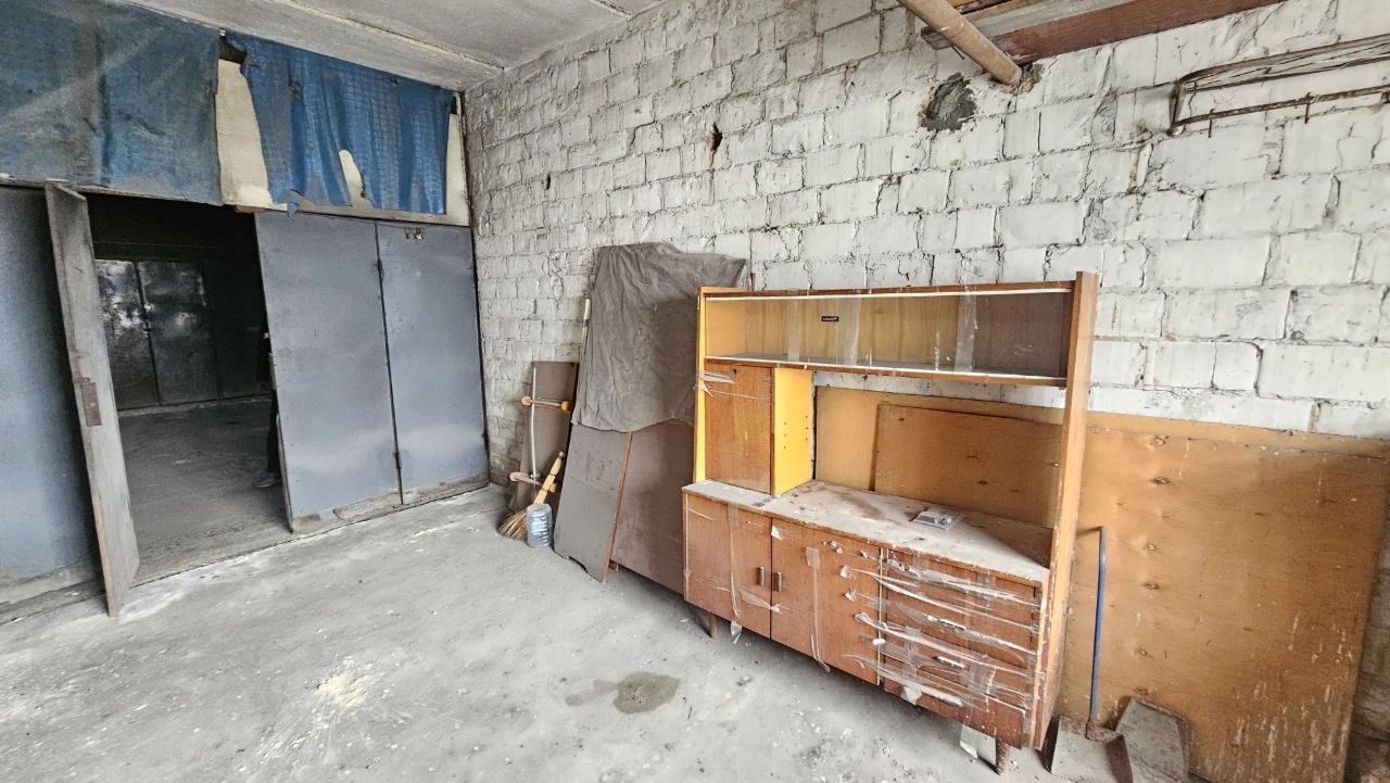 ГБК "Березняки" Березняківська 27. Гараж, бетонно-кирпичный