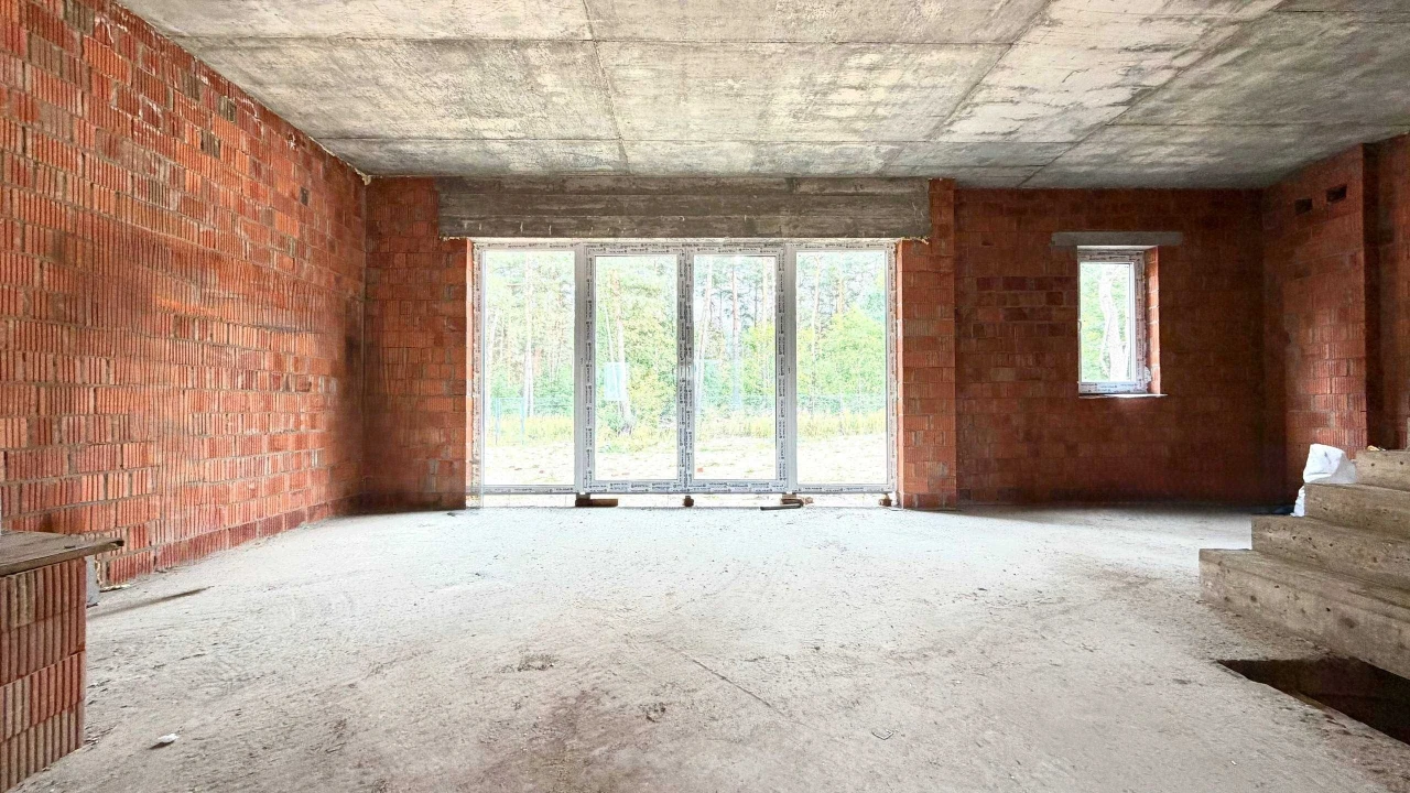 Sale of premium cottages in Lviv with access to Brokhovits