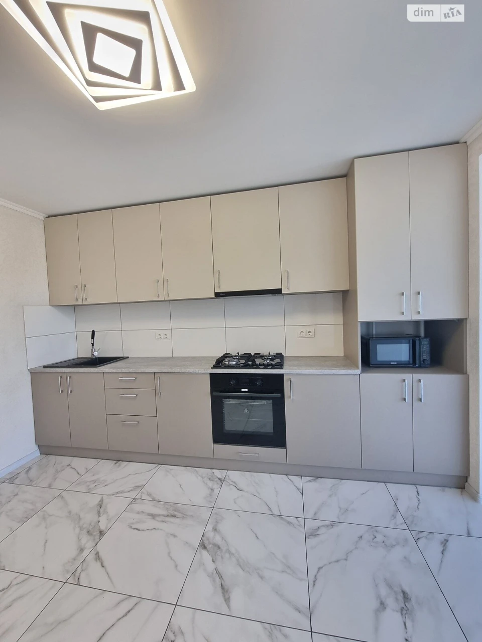Long-Term Rental Apartment in Zamoстя