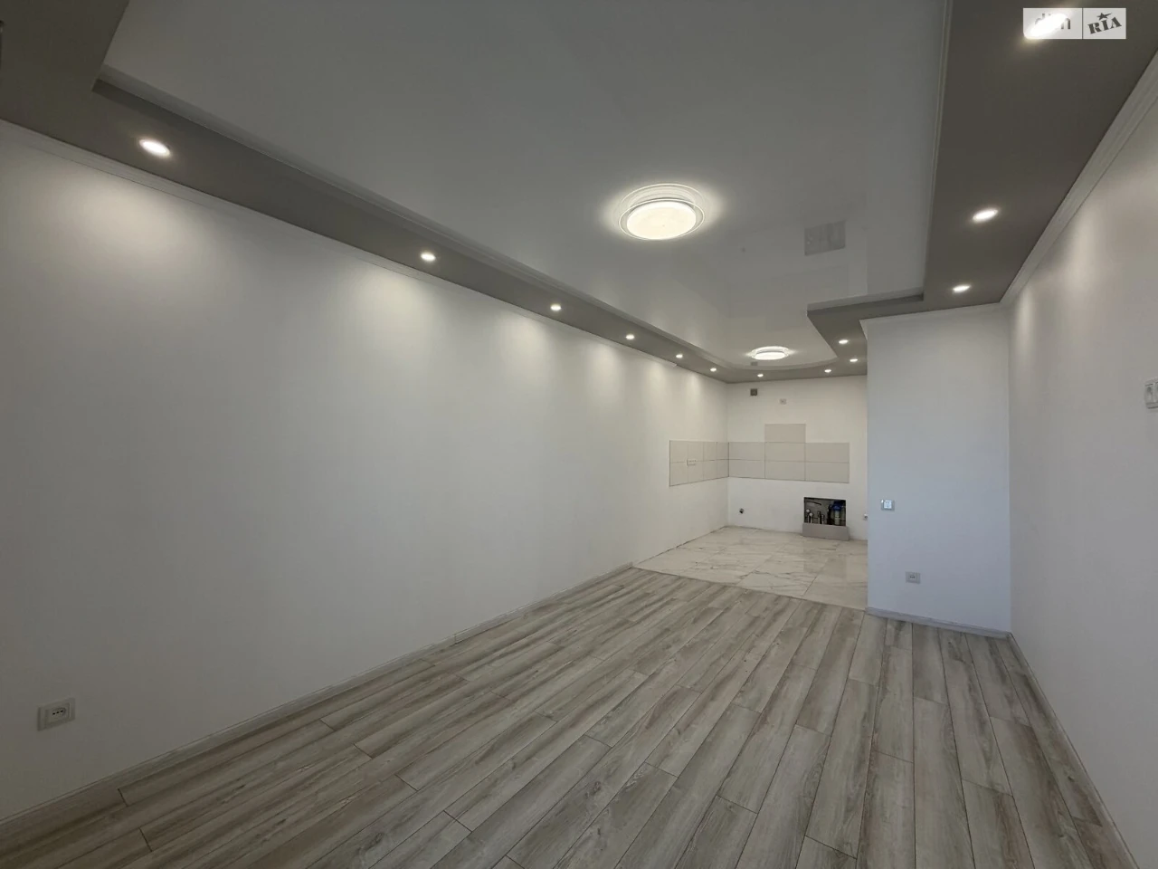 Sale of Apartment in Canada