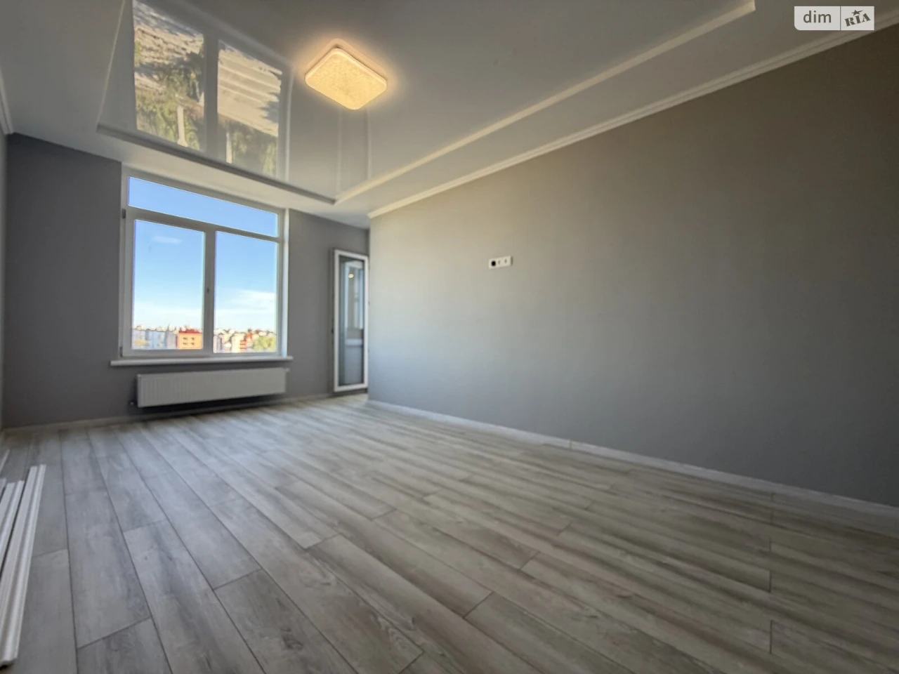 Sale of Apartment in Canada
