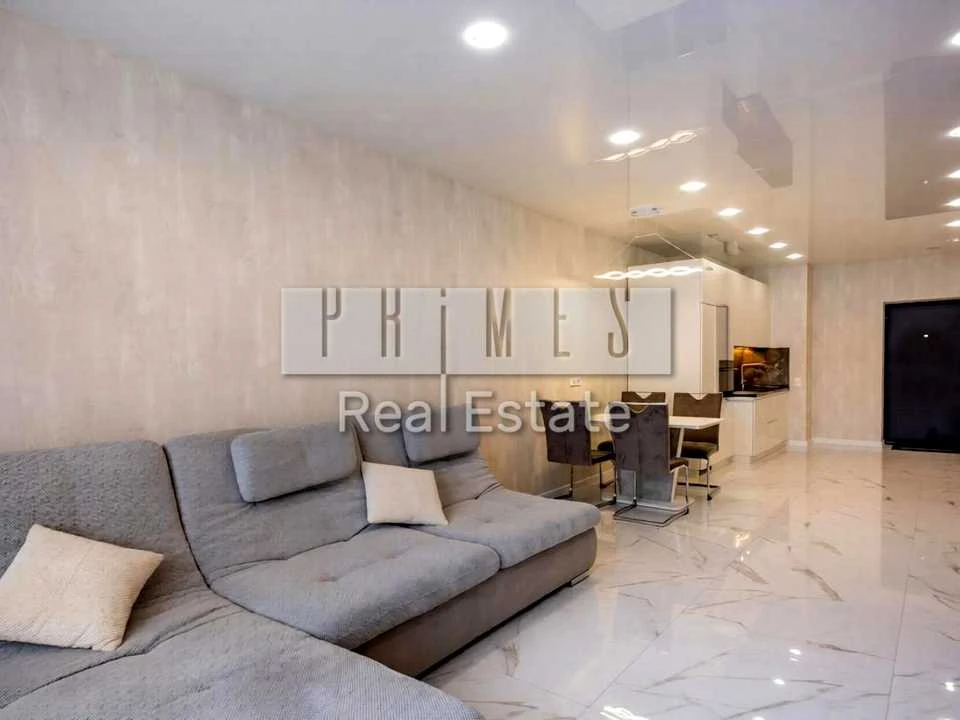 Квартира. Михайла Бойчука, 68 м²