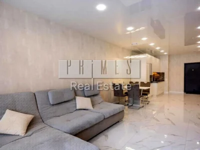 Квартира. Михайла Бойчука, 68 м²