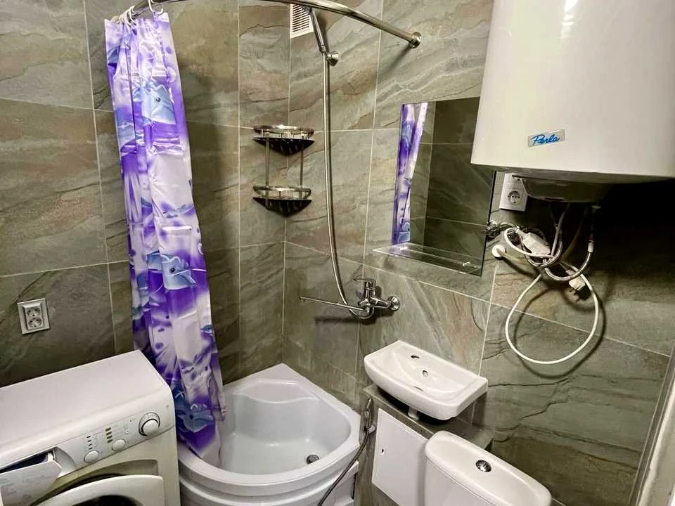 Apartment. Kyiv, Orikhovatska St.