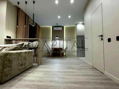 Apartment. Kyiv, Novospekersky Prospekt.