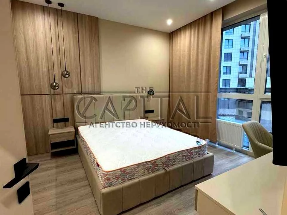 Apartment. Kyiv, Novospekersky Prospekt.