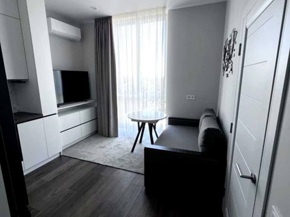 1-room apartment. Lviv, Mykoly Pymonenka St.