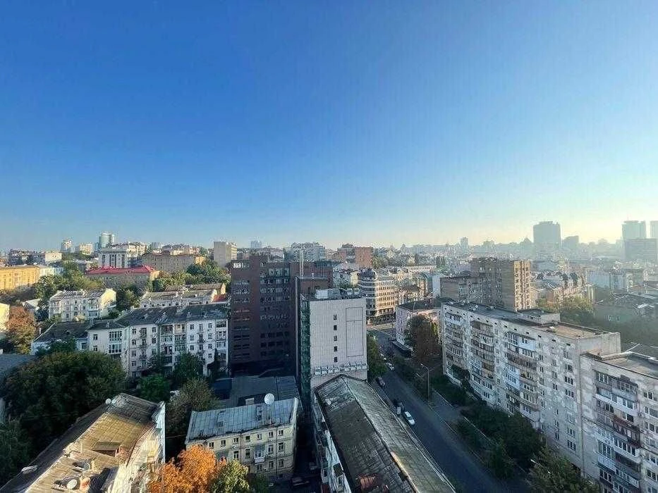 Центр клубный дом 80 м² ЖК Resident Concept House