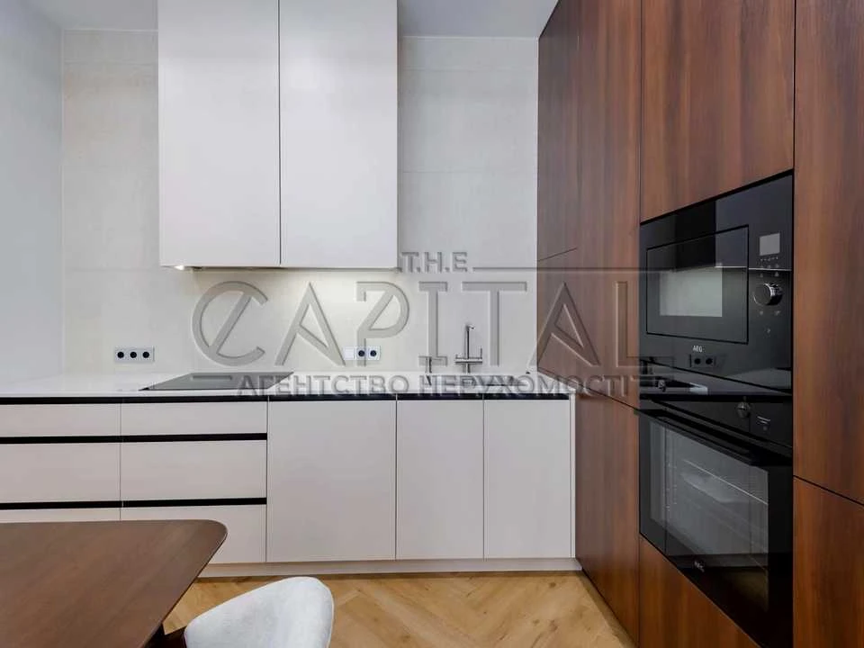 Apartment. Kyiv, Fortechnyi tupyk