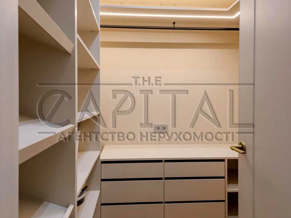 Apartment. Kyiv, Fortechnyi tupyk
