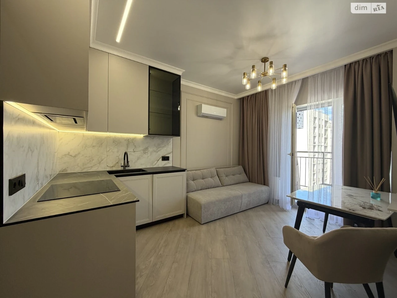 Sale of Apartment in Primorsky District