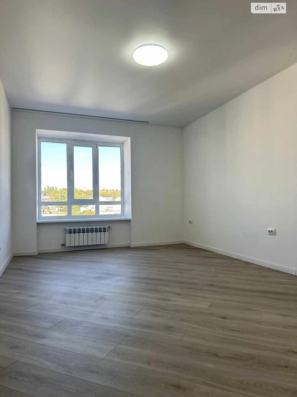 Продаж Квартира Виставка