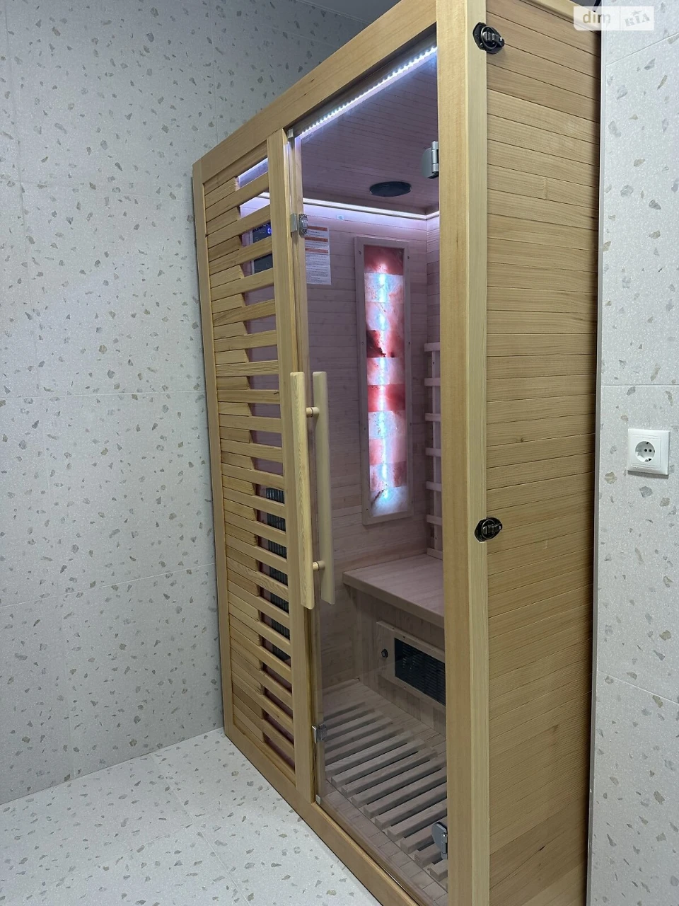 Продаж Квартира Виставка